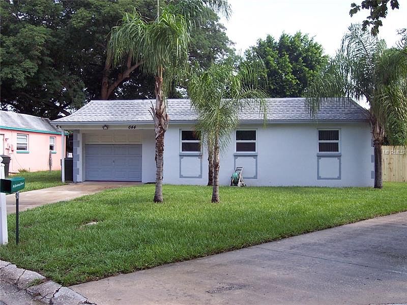 1st image of 644 Wisteria Ct