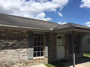 1st image of 5924 S Oak Dr