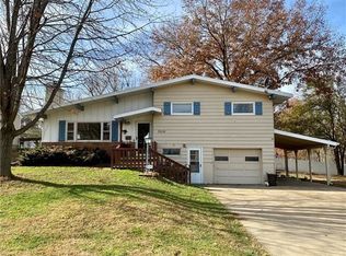 3210 Hampton Rd, Saint Joseph, MO 64505