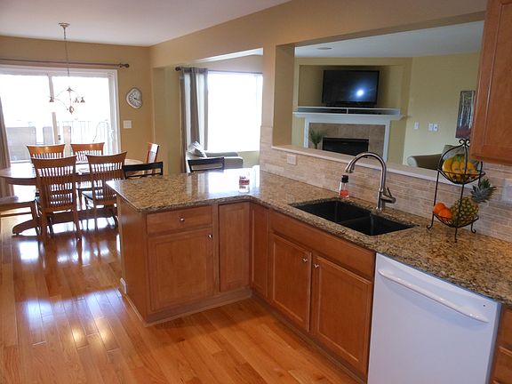 5th image of 3931 Ashmont Dr
