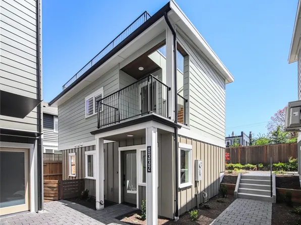 8332 26th Avenue NW, Seattle, WA 98117