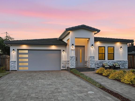 2nd image of 18823 Casa Blanca Ln