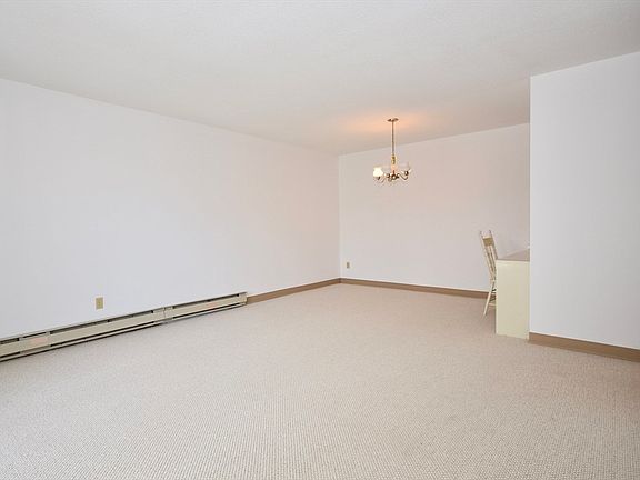 5th image of 800 Bearses Way #2ED