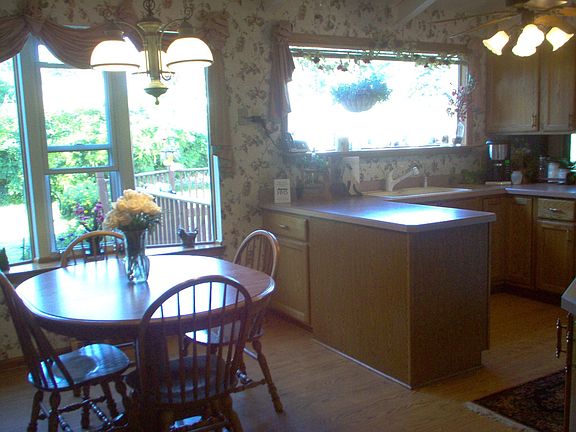 2nd image of 14740 Indian Creek Dr