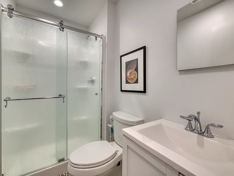 9 Jefferson Ave — Photo 10