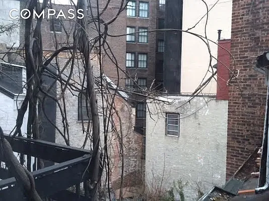 Rented by Compass | media 6