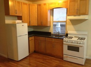 3711 Crescent St, Long Island City, NY 11101