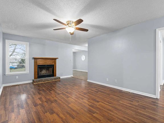 5th image of 1390 William Suiters Ln