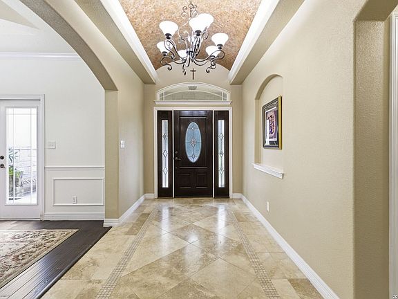 3rd image of 30512 Saddleridge Dr.