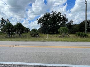 5905 Sunshine Blvd N, LEHIGH ACRES, FL 33971