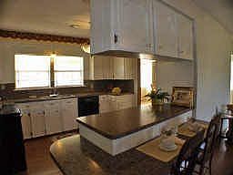 3rd image of 11807 N Avenue H