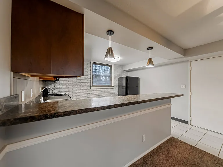 River Run Apartments — Photo 19