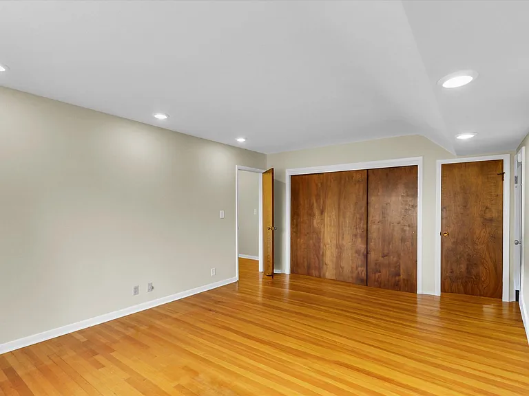 1803 Golfview Dr — Photo 23