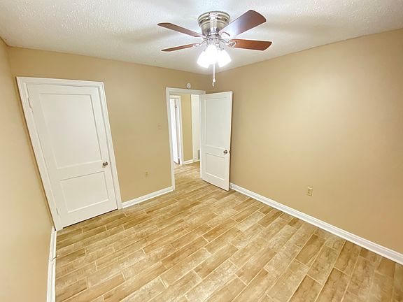 5th image of 1783 Edmondson Ave