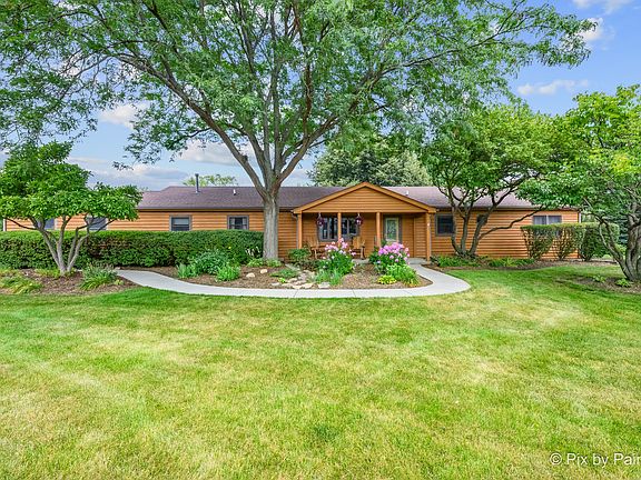 2nd image of 2116 N Pebble Dr
