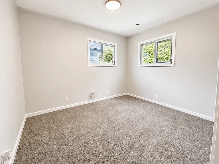 1482 Kingry St — Photo 10