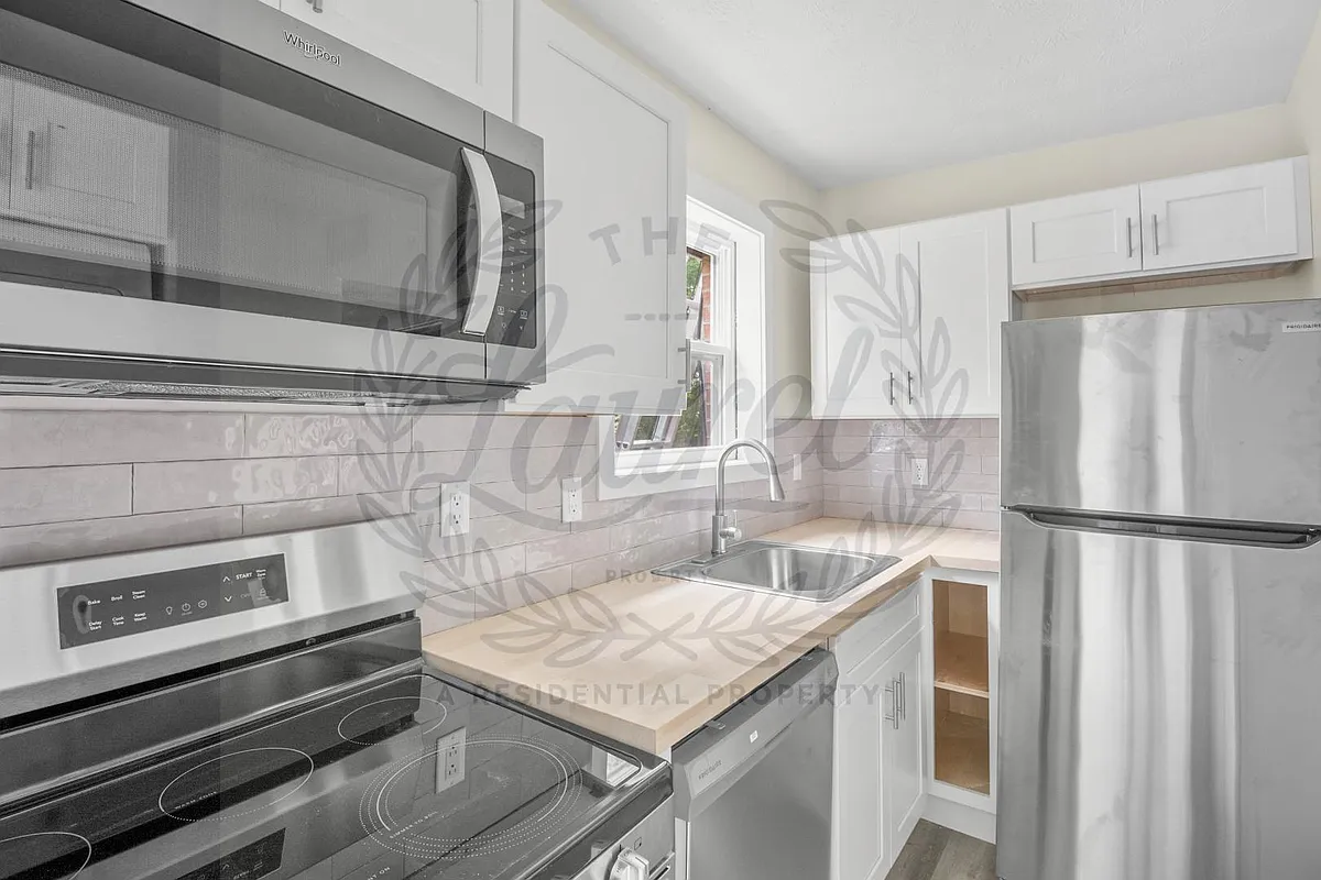 Property Photo - 453 S Laurel Rd #1.5