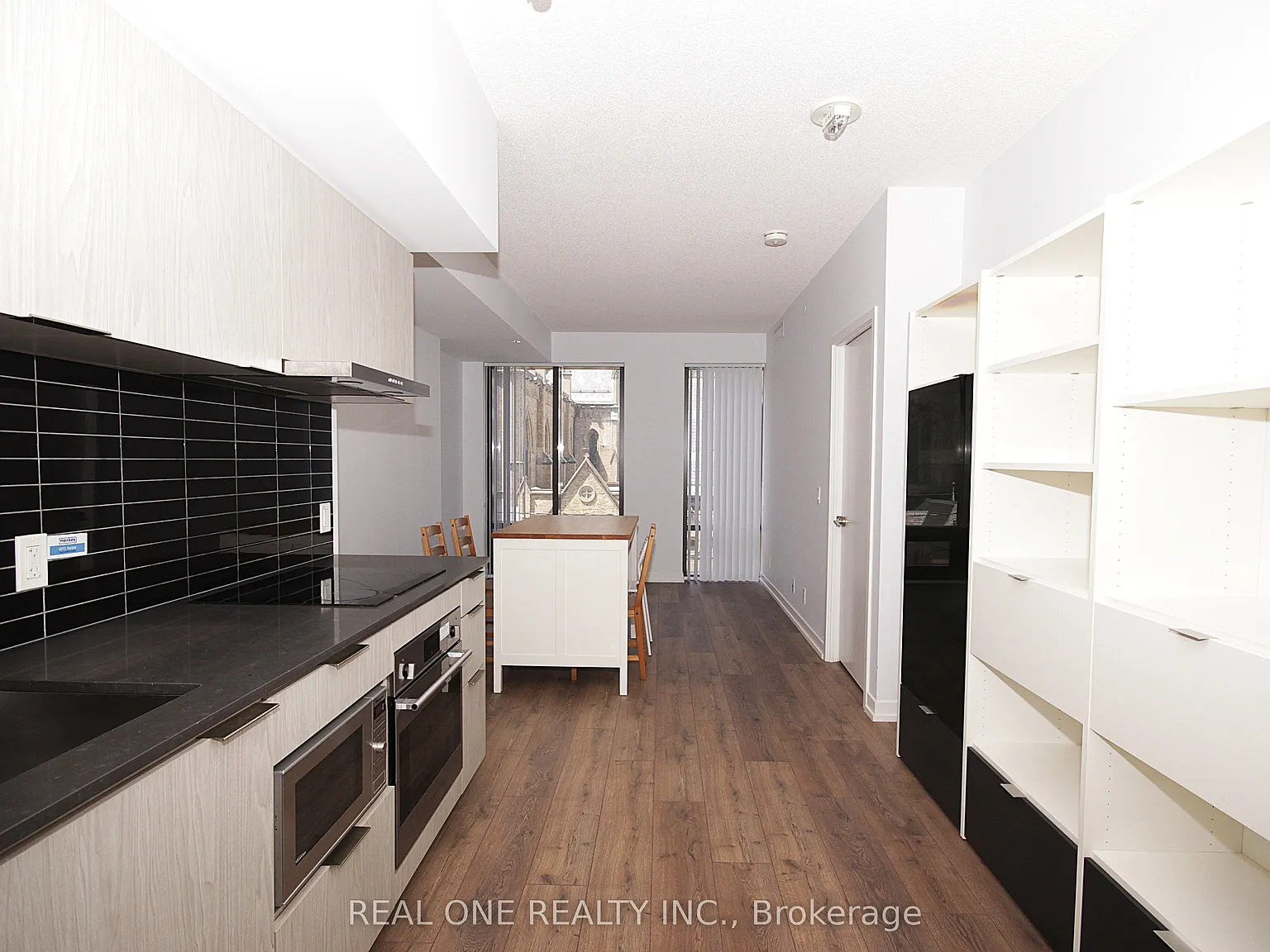 3 bed, $3,400 — Photo 4