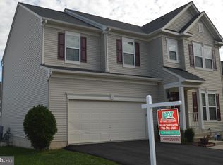 4047 Presidential Hill Loop, Dumfries, VA 22025