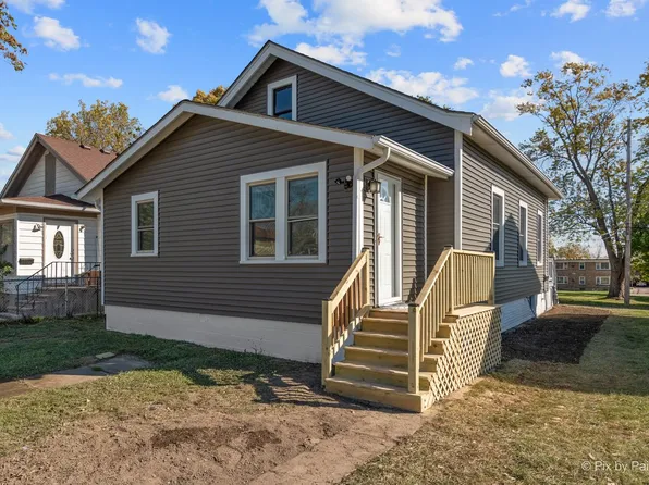 2239 Kristan Ave, North Chicago, IL 60064