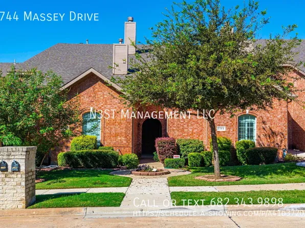 1744 Massey Dr, Lewisville, TX 75067