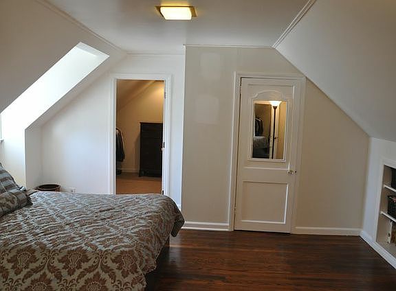 Master Bedroom to Closets
