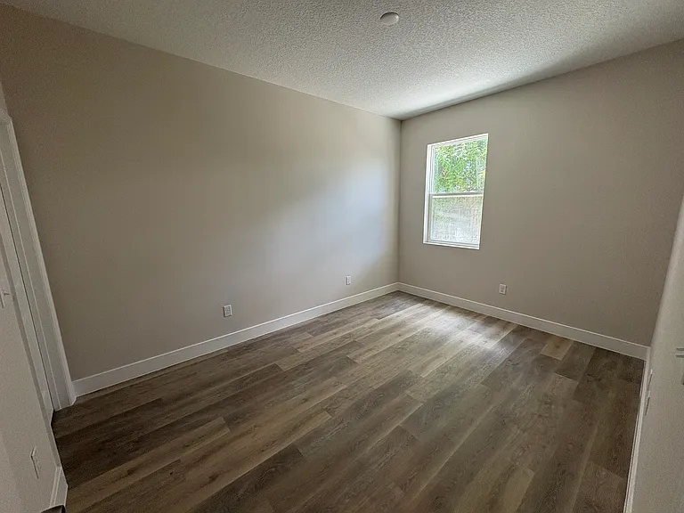 4424 S Texas Ave #113 — Photo 9