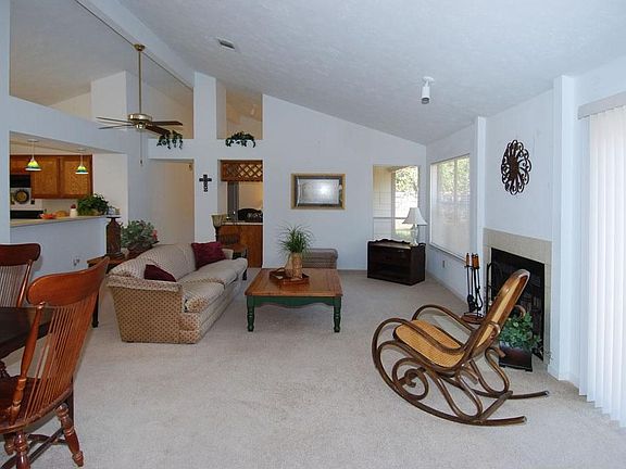 5th image of 3442 Beech Point Dr
