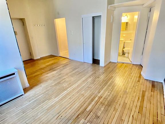 4th image of 205 Columbus Ave APT 4B