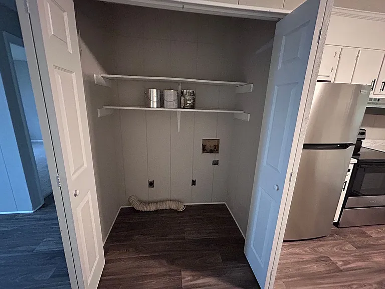 115 Cox Avenue — Photo 18