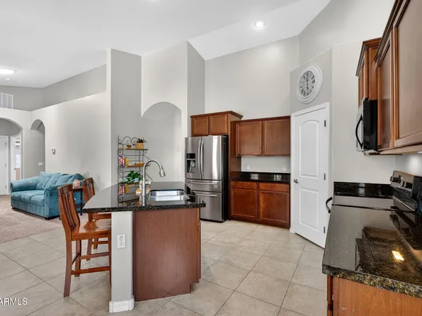 3643 E MEADOW LAND Drive, San Tan Valley, AZ 85140