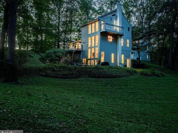 309 Groundhog College Rd, West Chester, PA 19382