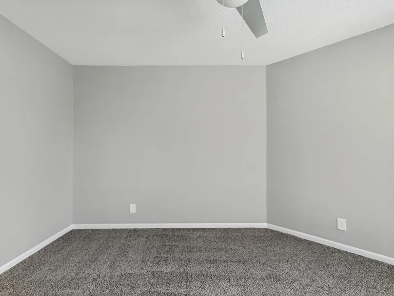 Chestnut Heights Townhomes — Photo 58