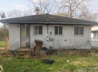 100 W Rutgers Ave, Pontiac, MI 48340