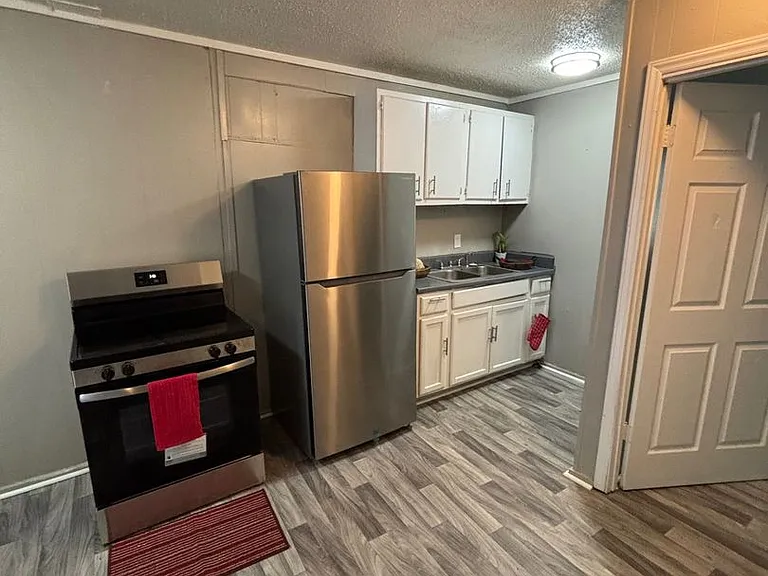 430 Osceola St — Photo 12