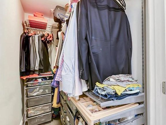 5th image of 3921 Fulton St NW APT 5