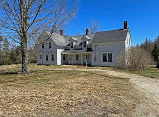 566 Eastside Rd, Hancock, ME 04640