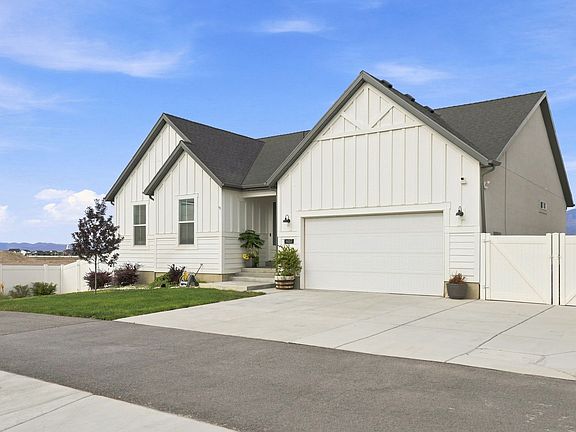 3rd image of 6017 N Sheps Ridge Rd