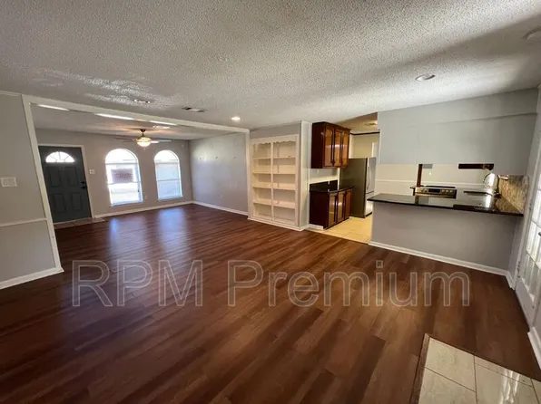 9344 Tasmania Ave, Baton Rouge, LA 70810