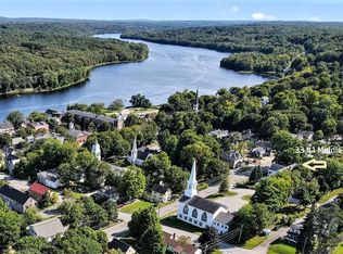 33 Middle St #1, Hallowell, ME 04347