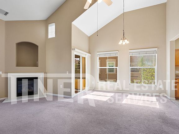 5th image of 5350 Dunlay Dr Unit 914