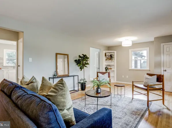 56 Second Lock Rd, Lancaster, PA 17603