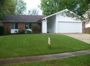 1750 Arrowpoint Dr, Saint Louis, MO