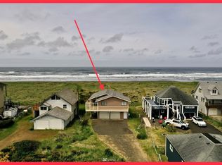 1265 Ocean Shores Blvd SW, Ocean Shores, WA 98569