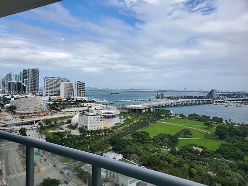 888 Biscayne Blvd Photo 1