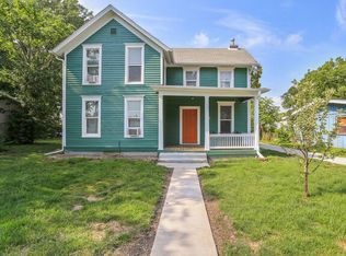 110 E Park St, Champaign, IL