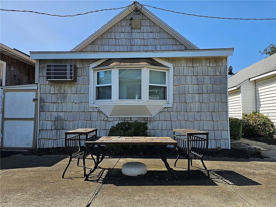 1st image of 32 Carroll Street #32C