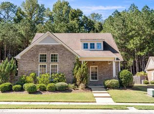 1719 Creekside Dr, Hoover, AL 35244