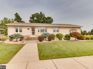 286 Evergreen Ave, Mantua, NJ 08051