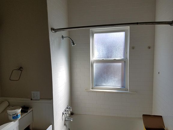 4th image of 478 S Allegheny Ave
